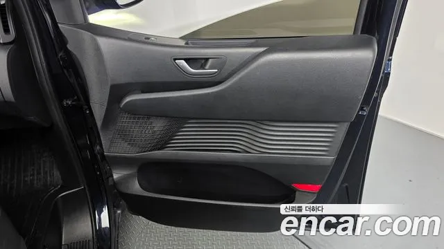 Hyundai Staria — фото 25