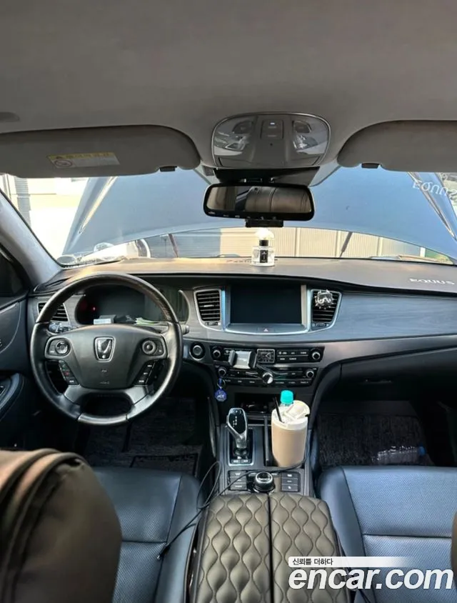 Hyundai Equus — фото 7