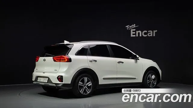 Kia Niro — фото 2