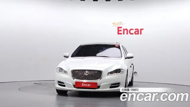 Jaguar XJ — фото 3