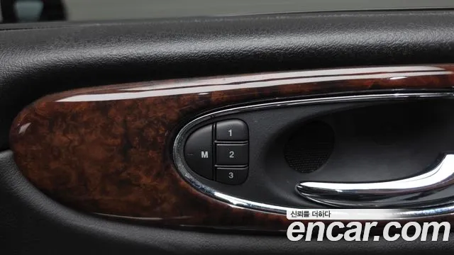 Jaguar XJ — фото 16