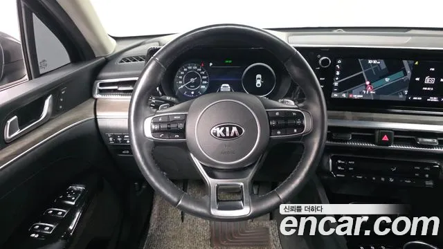 Kia K5 — фото 13