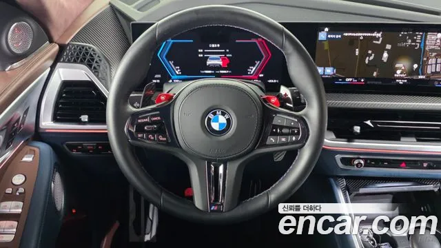 BMW XM — фото 13