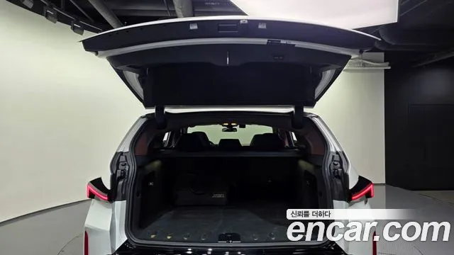 BMW XM — фото 20