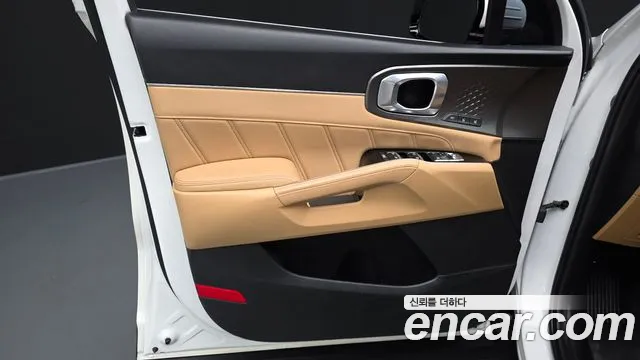 Kia Sorento — фото 24