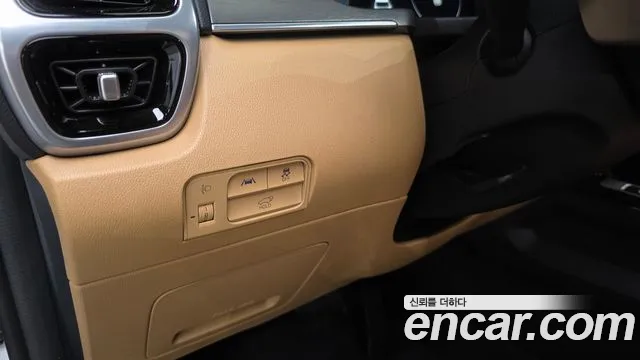 Kia Sorento — фото 30
