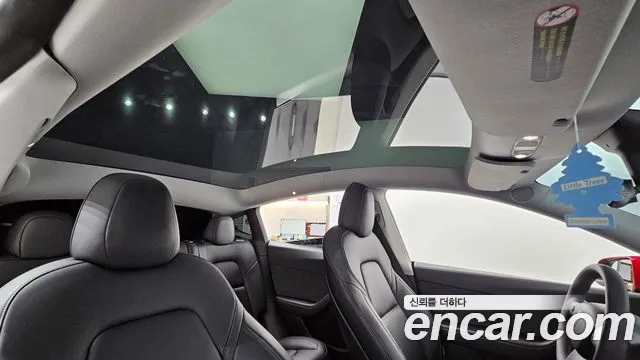 Tesla Model Y — фото 19