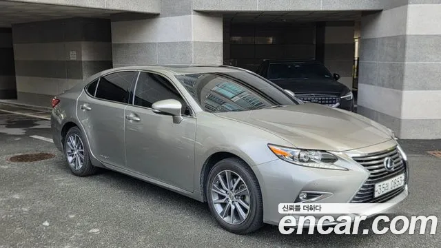 Lexus ES — фото 2