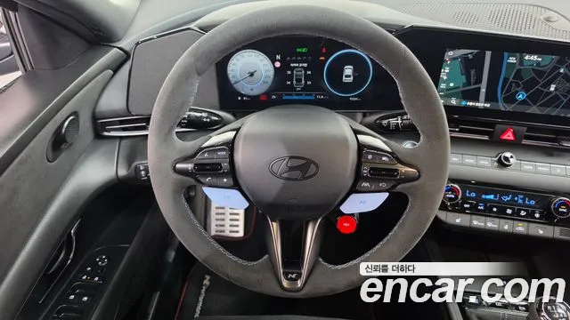 Hyundai Avante — фото 13