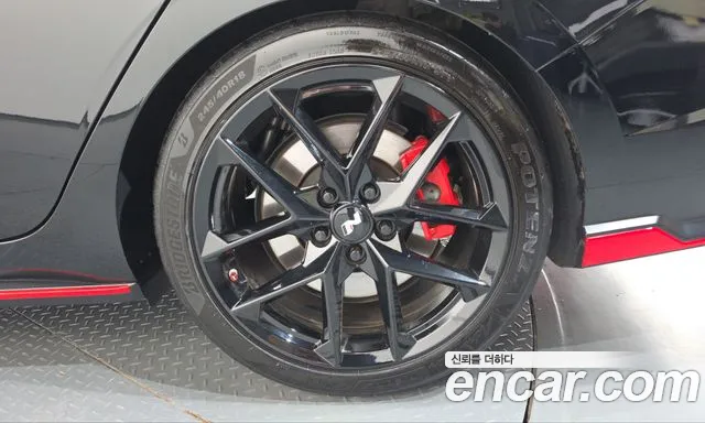 Hyundai Avante — фото 21