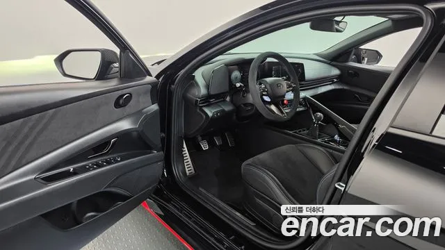 Hyundai Avante — фото 10