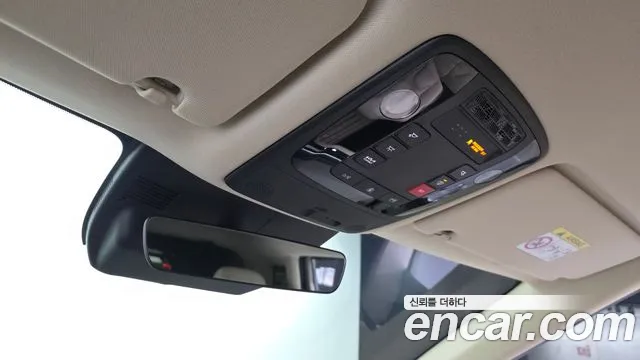 Kia Carnival — фото 30