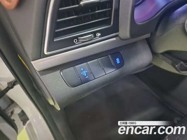 Hyundai Avante — фото 14