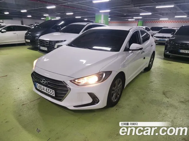 Hyundai Avante — фото 2