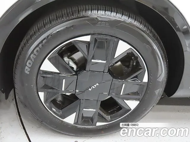 Kia Sportage — фото 5