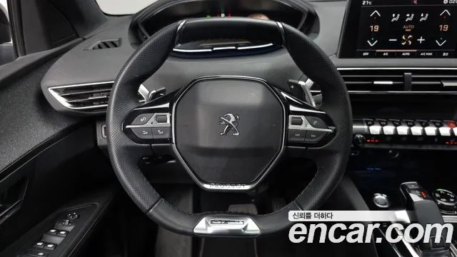 Peugeot 3008 — фото 13