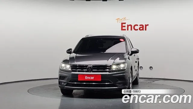 Volkswagen Tiguan — фото 3