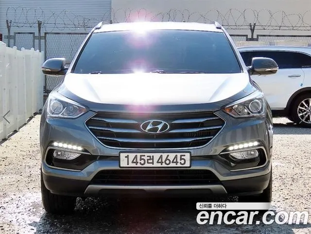 Hyundai Santa Fe — фото 2