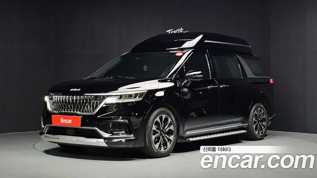 Kia Carnival — фото 1