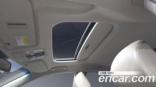 Kia Carnival — фото 16