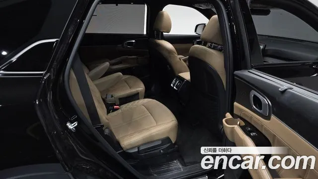 Kia Sorento — фото 11