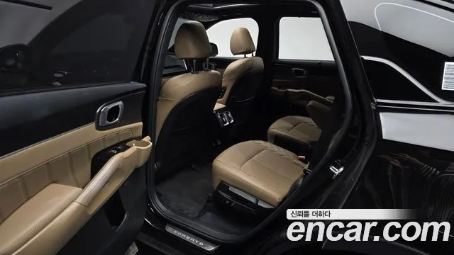 Kia Sorento — фото 26