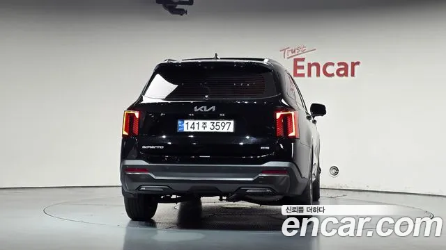 Kia Sorento — фото 3