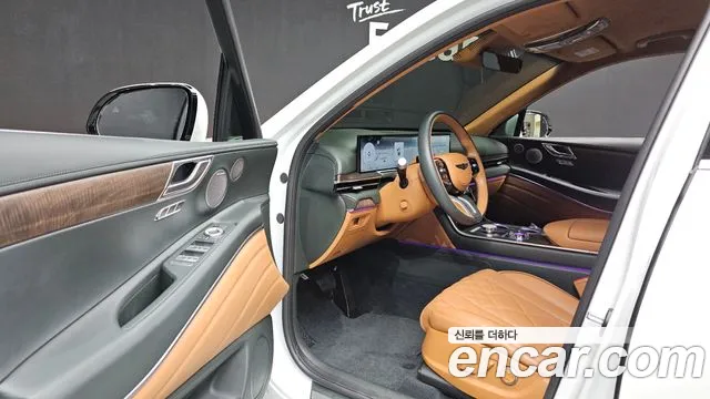 Genesis GV80 — фото 10