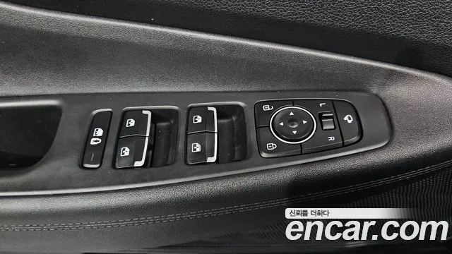 Hyundai Santa Fe — фото 16