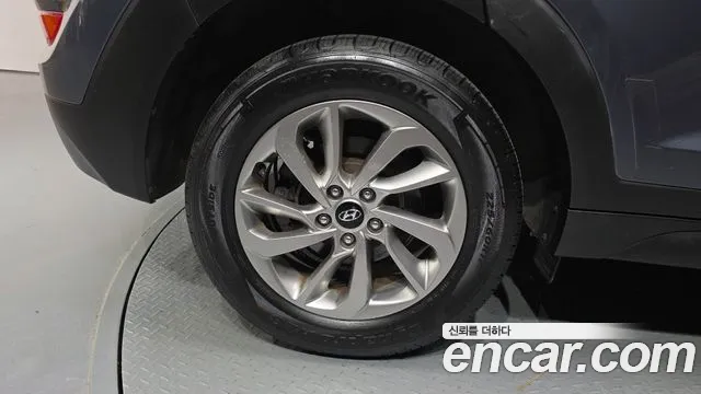 Hyundai Tucson — фото 4