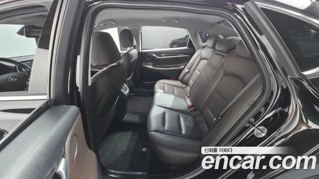 Hyundai Grandeur — фото 17