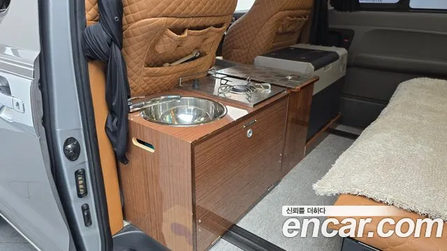 Hyundai Starex — фото 11