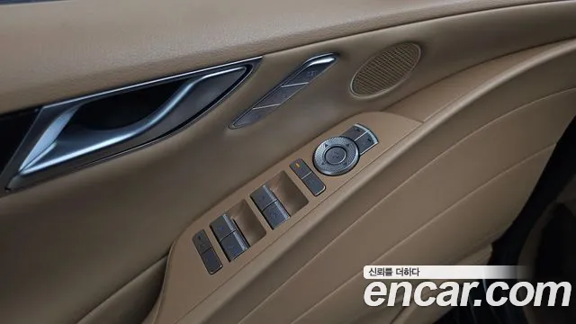 Genesis G80 — фото 27