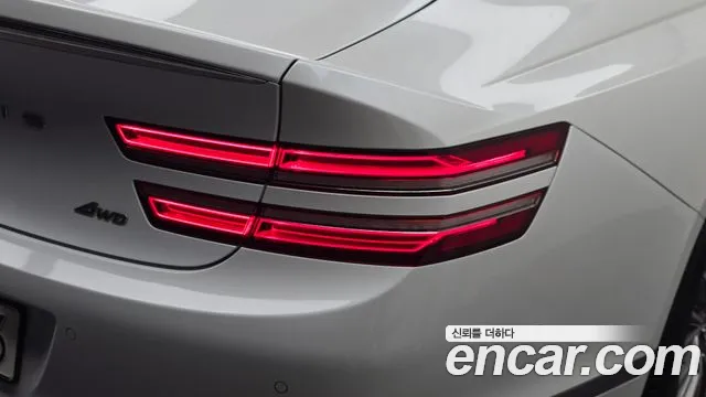 Genesis G80 — фото 23