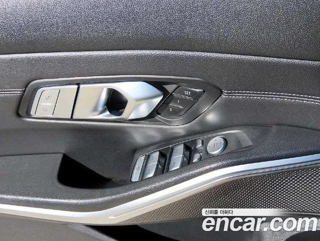BMW 3-Series — фото 12