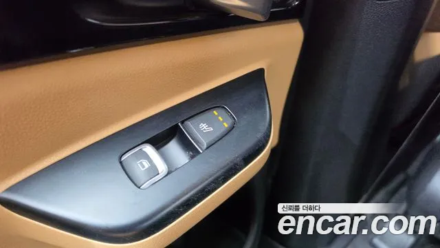 Kia Carnival — фото 19