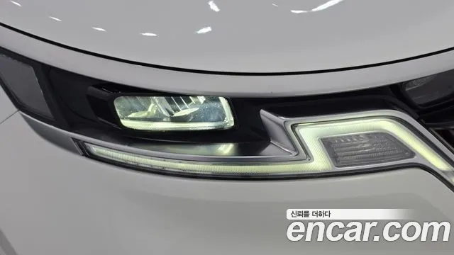 Kia Carnival — фото 22
