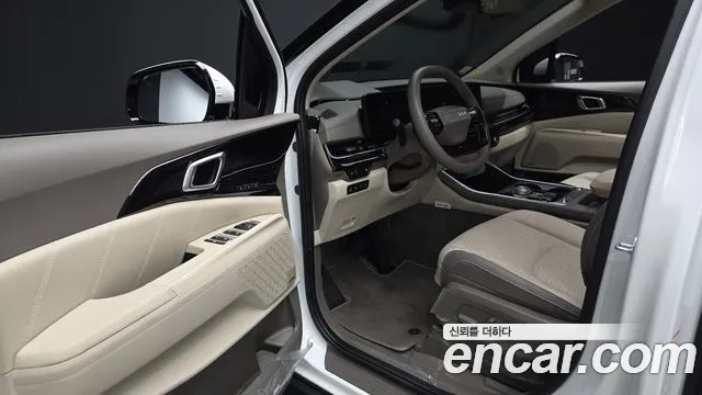 Kia Carnival — фото 10