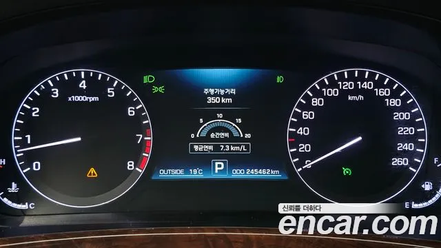 Hyundai Equus — фото 8