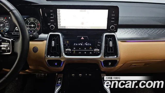 Kia Sorento — фото 14