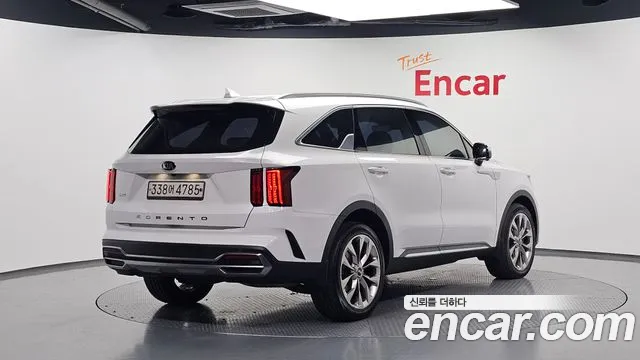 Kia Sorento — фото 2