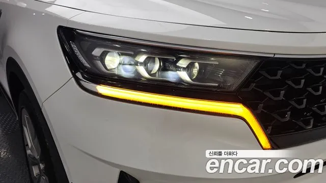Kia Sorento — фото 22