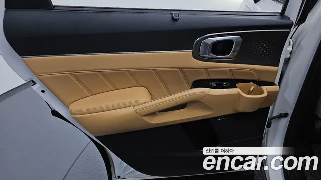 Kia Sorento — фото 25