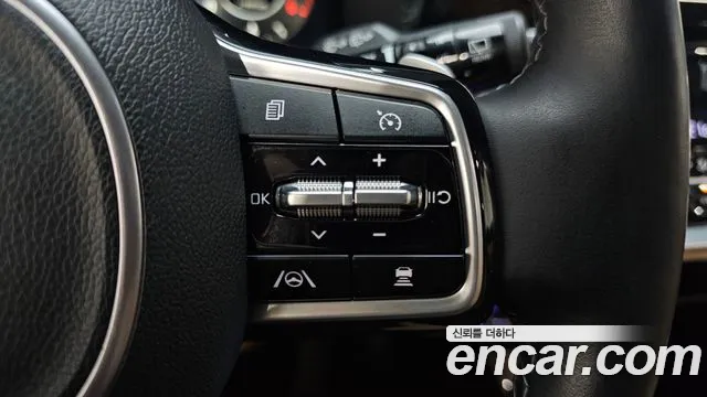 Kia Sorento — фото 32