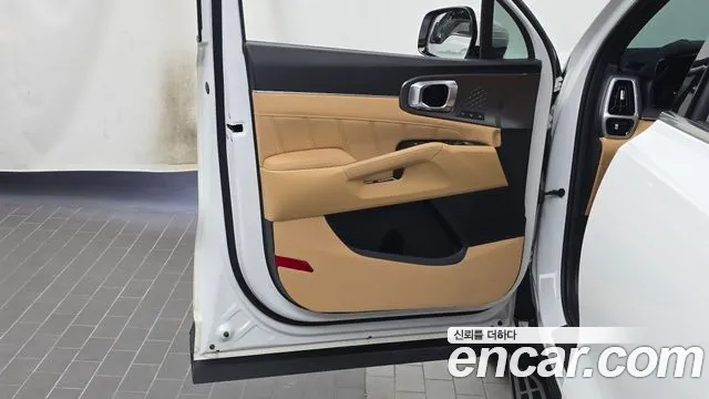 Kia Sorento — фото 24