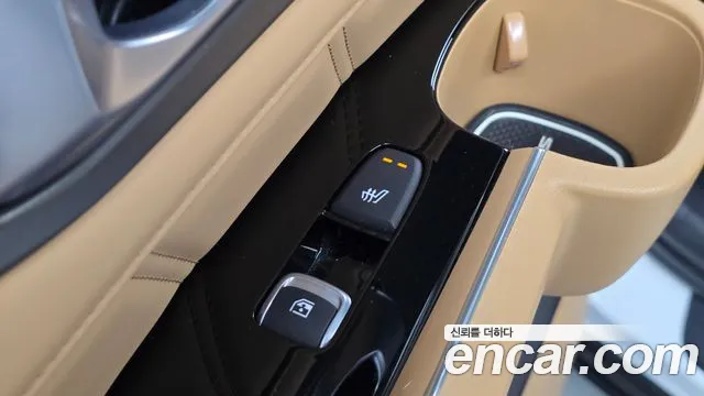 Kia Sorento — фото 33