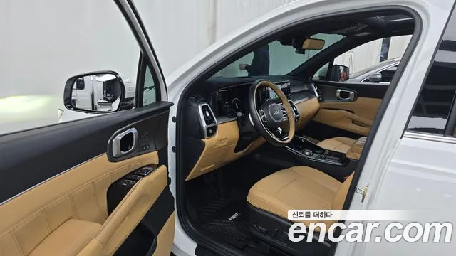 Kia Sorento — фото 10