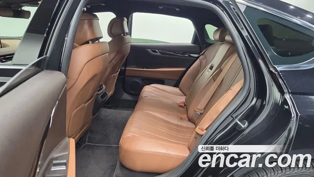 Genesis G80 — фото 11