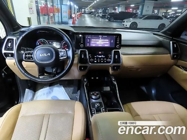 Kia Sorento — фото 10