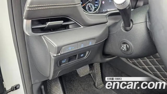 Genesis GV80 — фото 16